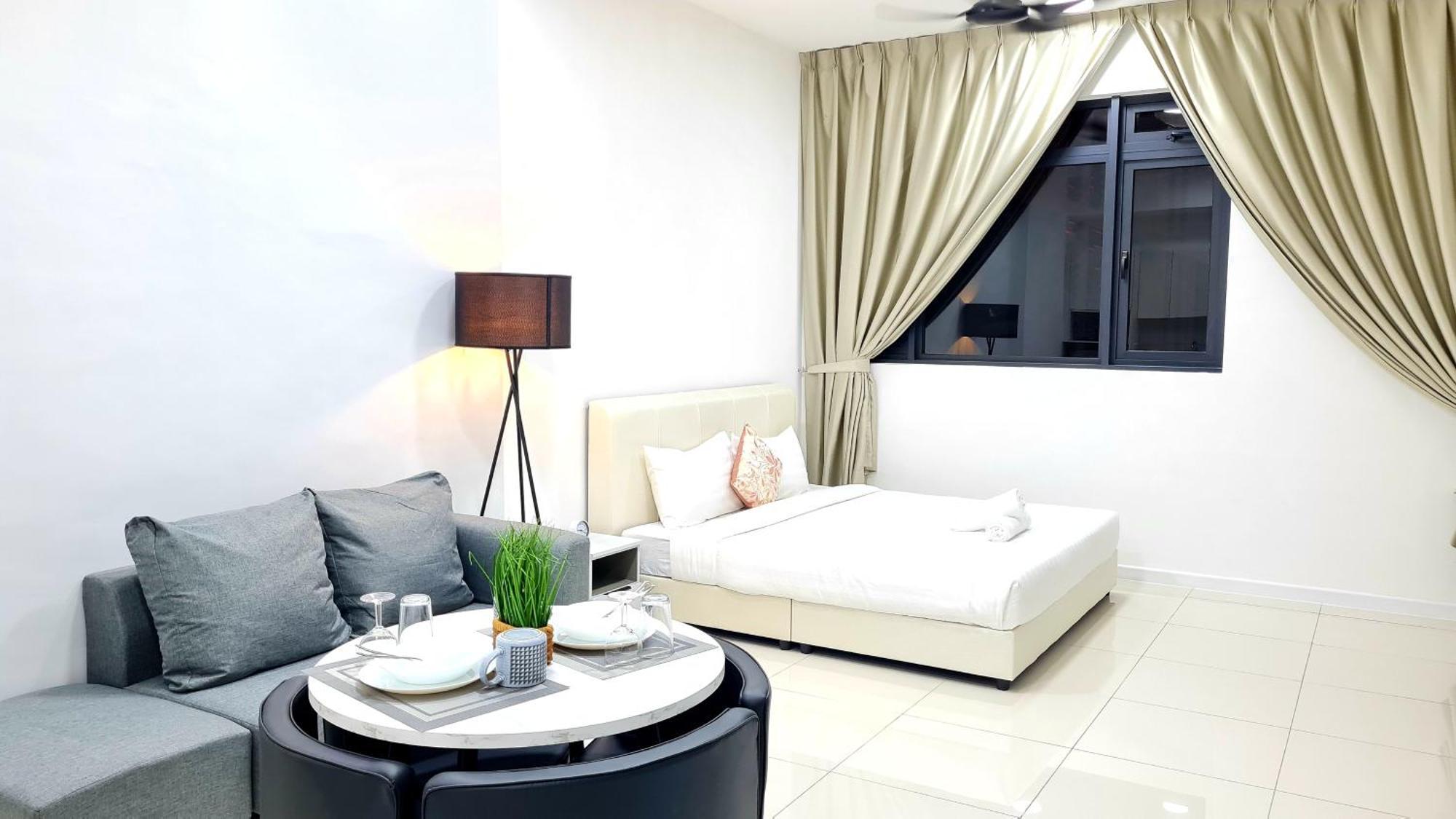 Chambers Klcc By Homes *